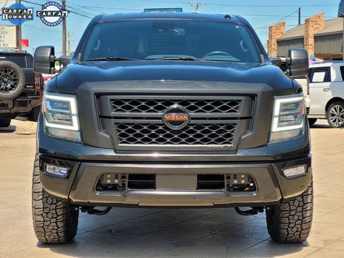 Used 2021 Nissan Titan PRO-4X w/ Off Road Protection Package image 2