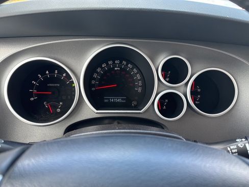 Used 2017 Toyota Sequoia Limited w/ Safety & Convenience Package image 13