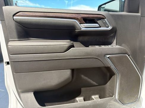 Used 2023 GMC Sierra 1500 SLE AWD/4WD image 17