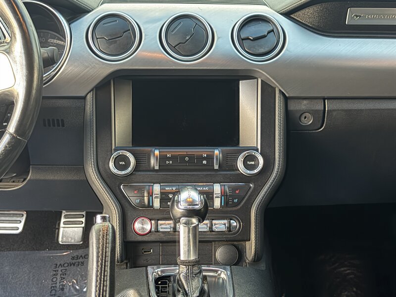 Used 2019 Ford Mustang GT Premium RWD image 16