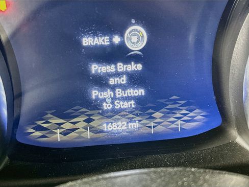 Used 2022 Jeep Wrangler Unlimited Rubicon 4xe AWD/4WD image 18