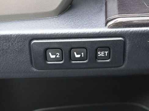 Used 2020 Lexus GX 460 Premium image 12