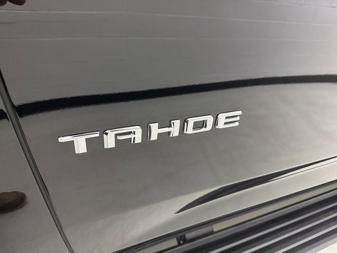 Used 2025 Chevrolet Tahoe Premier AWD/4WD image 18