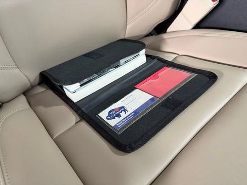 Used 2021 Ford Explorer XLT w/ Equipment Group 202A image 26