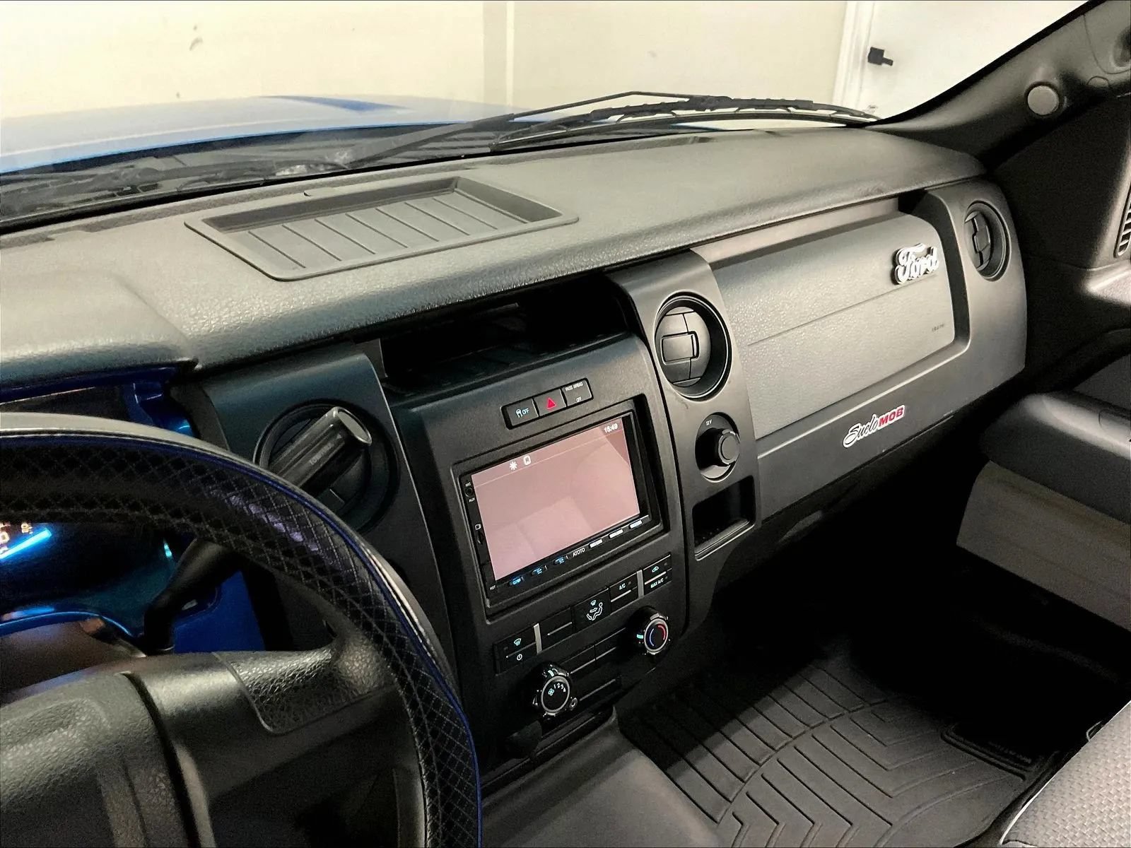 Used 2014 Ford F150 STX w/ Trailer Tow Package RWD image 35