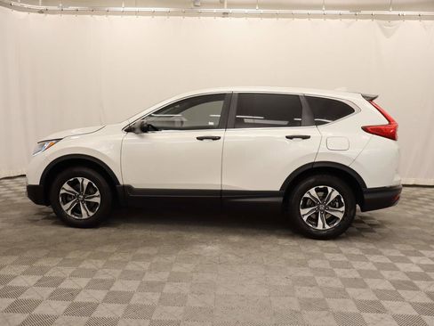 Used 2017 Honda CR-V LX image 2