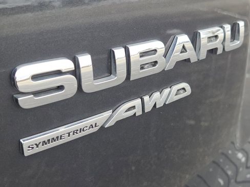 Used 2017 Subaru Forester 2.5i Limited w/ Protection Package #2 image 11