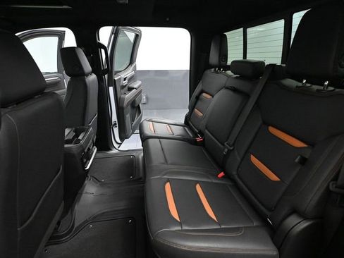 Used 2023 GMC Sierra 1500 AT4 w/ AT4 Preferred Package image 46