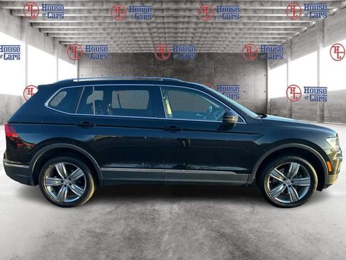 Used 2020 Volkswagen Tiguan SEL w/ Tiguan Two-Row MDO Package AWD/4WD image 4