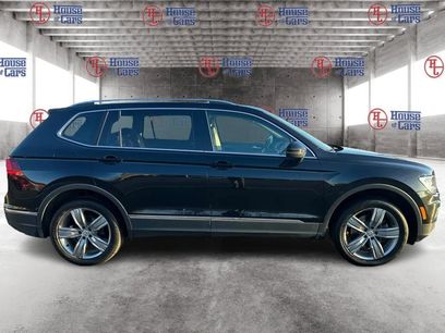 Used 2020 Volkswagen Tiguan SEL w/ Tiguan Two-Row MDO Package