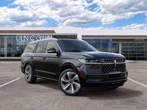 New 2027 Lincoln Navigator Black Label AWD/4WD image 4