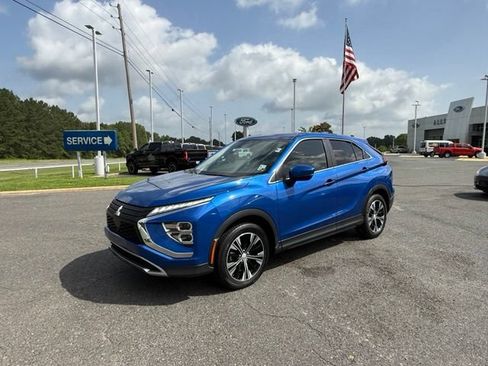Used 2022 Mitsubishi Eclipse Cross SE FWD image 3