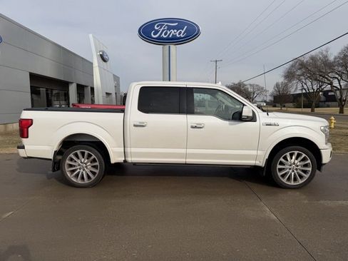 Used 2019 Ford F150 Limited image 6