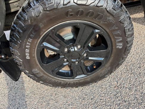 Used 2014 Toyota Tundra SR5 AWD/4WD image 44
