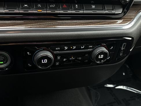 Used 2023 Chevrolet Silverado 1500 LT AWD/4WD image 21