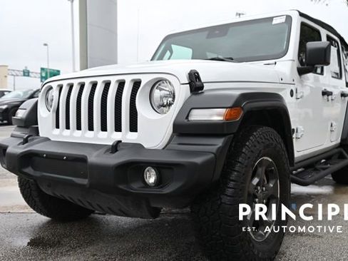 Used 2023 Jeep Wrangler Sport S image 4