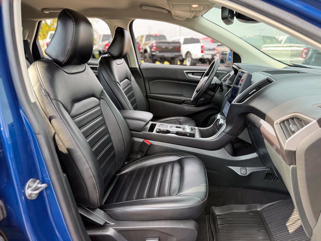 Used 2023 Ford Edge SEL AWD/4WD image 14