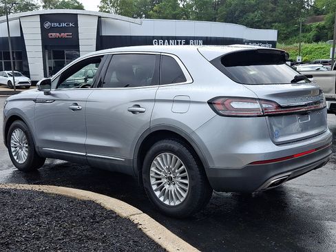 Used 2020 Lincoln Nautilus Premier AWD/4WD image 4