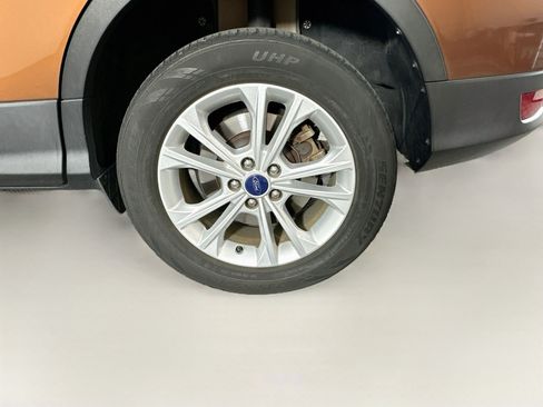 Used 2017 Ford Escape SE FWD image 11