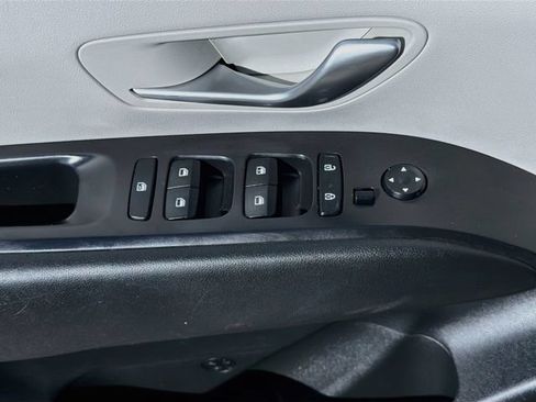 Used 2024 Hyundai Tucson SE FWD image 17