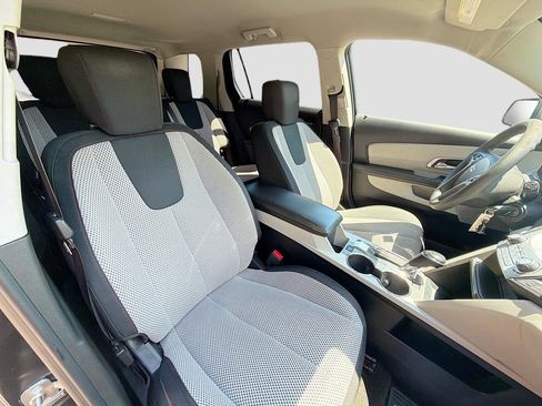 Used 2017 GMC Terrain SLE FWD image 26
