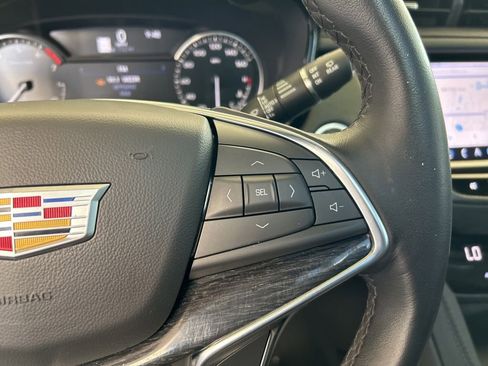 Used 2023 Cadillac XT5 Premium Luxury image 48