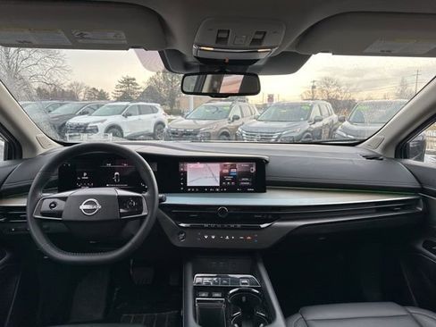 Certified 2025 Nissan Murano SL AWD/4WD image 14