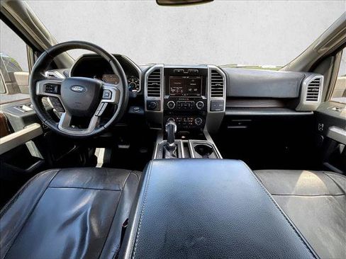 Used 2015 Ford F150 Lariat RWD image 12