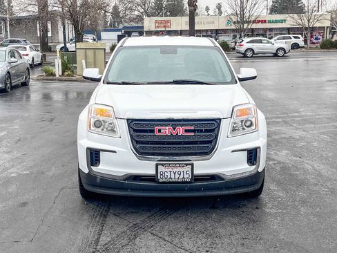 Used 2017 GMC Terrain SLE image 6