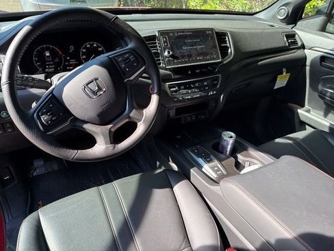 Used 2025 Honda Ridgeline TrailSport+ image 5