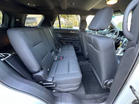 Used 2015 Ford Explorer 4WD Police Interceptor w/ Interior Upgrade Package image 15