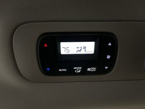 Used 2025 Honda Odyssey Touring image 32