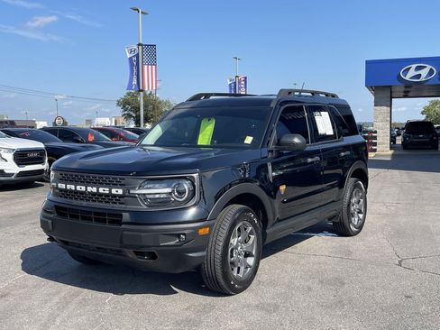 Used 2022 Ford Bronco Sport Badlands image 3