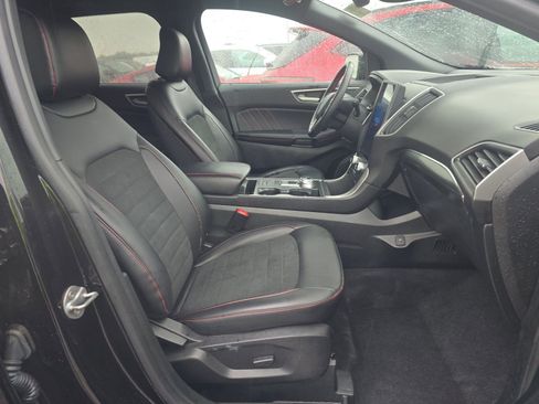 Used 2023 Ford Edge ST-Line image 14