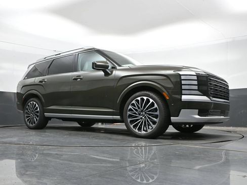 Certified 2026 Hyundai Palisade Calligraphy AWD/4WD image 45