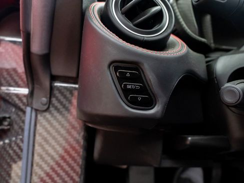 Used 2015 Alfa Romeo 4C Spider w/ Spider Track Package image 44