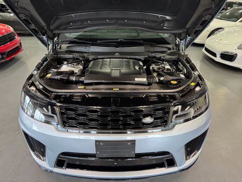Used 2021 Land Rover Range Rover Sport SVR image 40