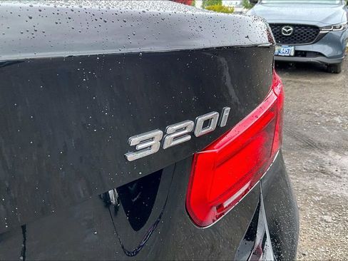 Used 2016 BMW 320i Sedan RWD image 33