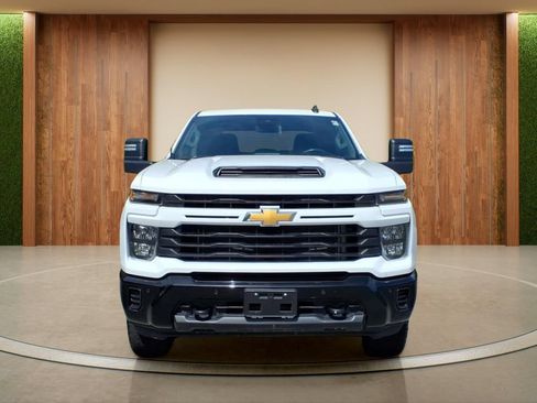 Certified 2025 Chevrolet Silverado 2500 Custom w/ Custom Value Package AWD/4WD image 2