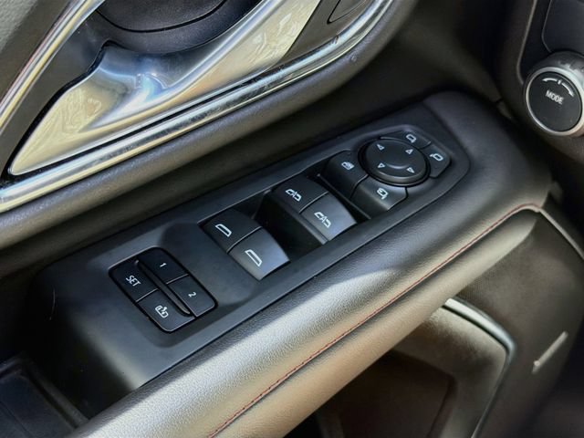 Used 2022 Chevrolet Tahoe RST w/ Luxury Package RWD image 18
