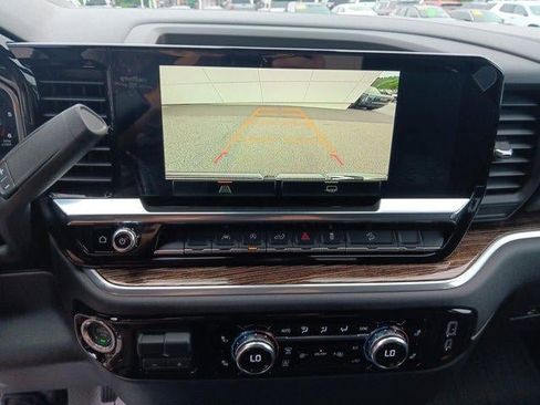 New 2026 GMC Sierra 1500 Elevation AWD/4WD image 11