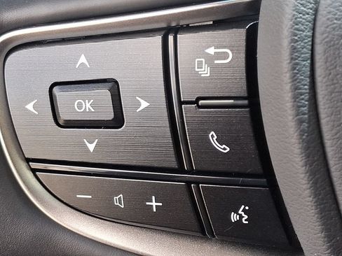 Used 2025 Lexus ES 350 w/ Premium Package FWD image 22