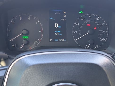 Used 2023 Toyota Corolla SE image 25