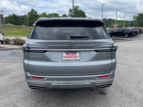 New 2026 Buick Enclave Avenir w/ LPO, Floor Liner Package image 7