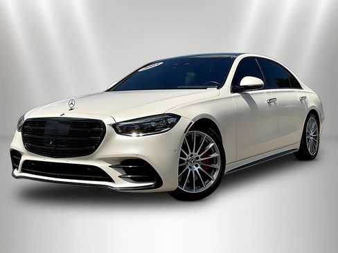 Certified 2023 Mercedes-Benz S 580 4MATIC Sedan image 3