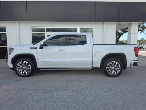 Certified 2026 GMC Sierra 1500 Denali w/ Denali Reserve Package AWD/4WD image 4