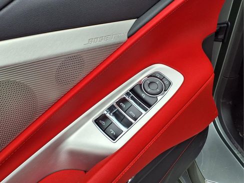 Used 2024 Chevrolet Corvette Stingray Preferred Conv image 14