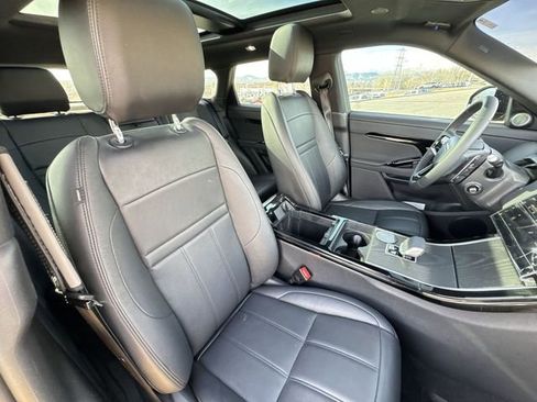Used 2024 Land Rover Range Rover Evoque Dynamic SE image 24