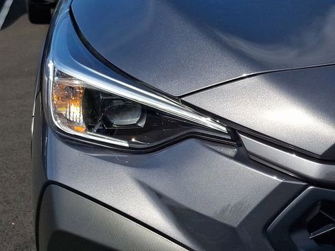 Certified 2025 Subaru Crosstrek 2.0i Premium image 9