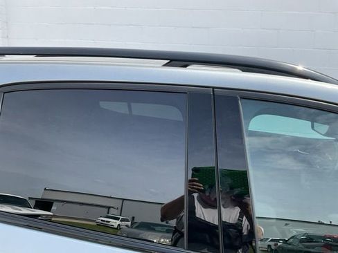 Used 2024 Chevrolet Equinox RS image 10